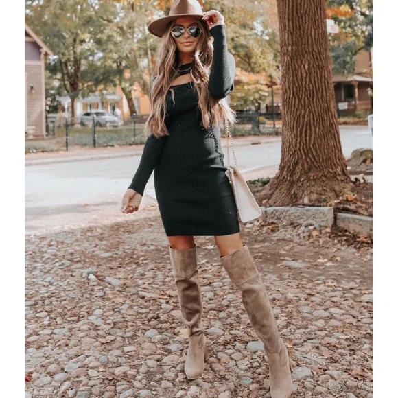 MAGNOLIA: Magnolia Boutique Sweater Dress - Picture 3 of 8